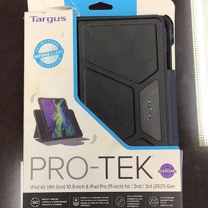 Targus Pro~Tek iPad case 10.9 inch